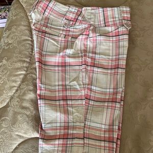 Tracy Evans limited short knee